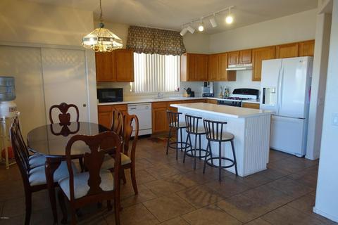 571 S Peppertree Dr, Gilbert, AZ 85296 photo 10