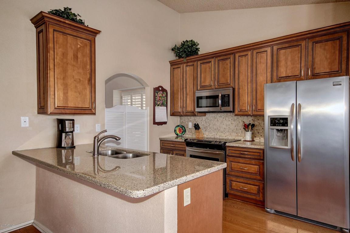1141 E San Pedro Ave, Gilbert, AZ 85234 photo 2
