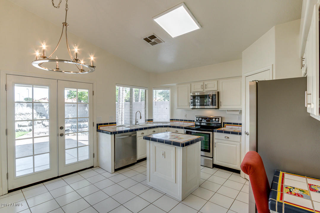7408 E Lakeview Ave, Mesa, AZ 85209 photo 8