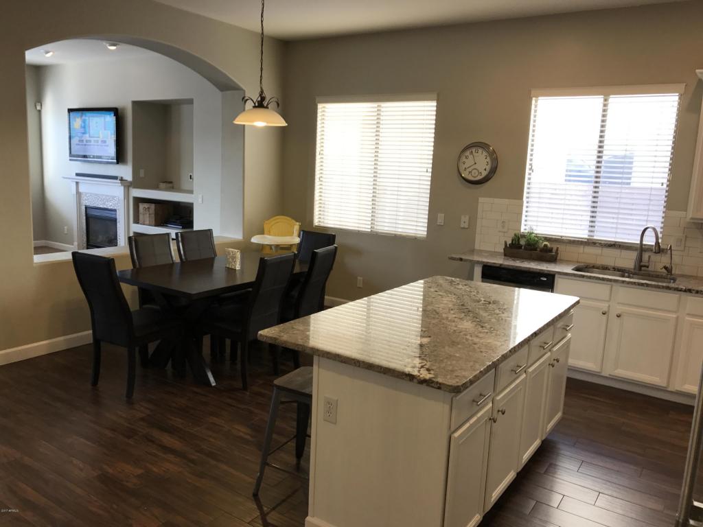 2977 E Clifton Ave, Gilbert, AZ 85295 photo 9
