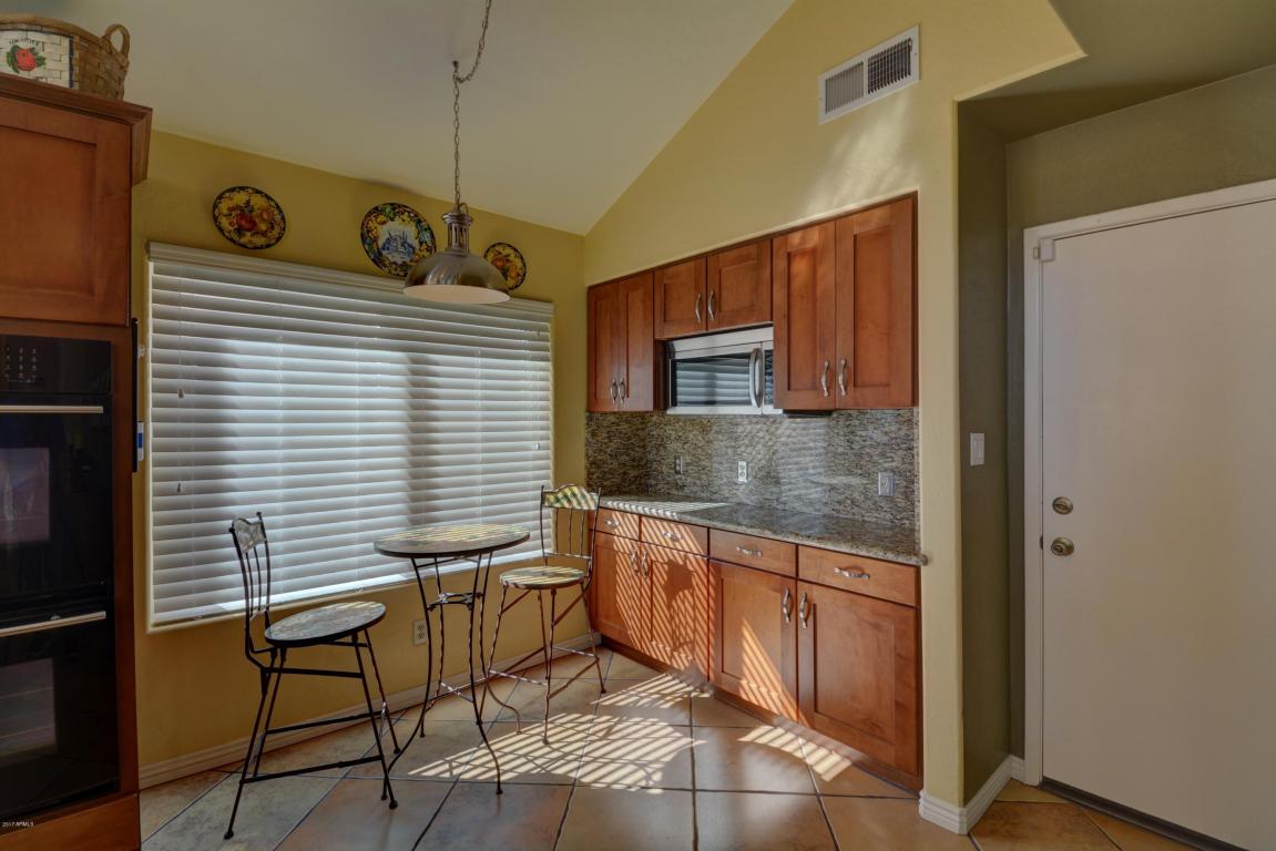 4523 E Michelle Dr, Phoenix, AZ 85032 photo 11