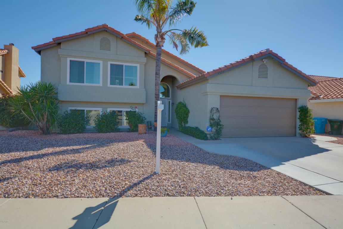 4523 E Michelle Dr, Phoenix, AZ 85032 photo 1