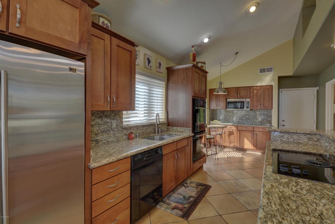 4523 E Michelle Dr, Phoenix, AZ 85032 photo 14