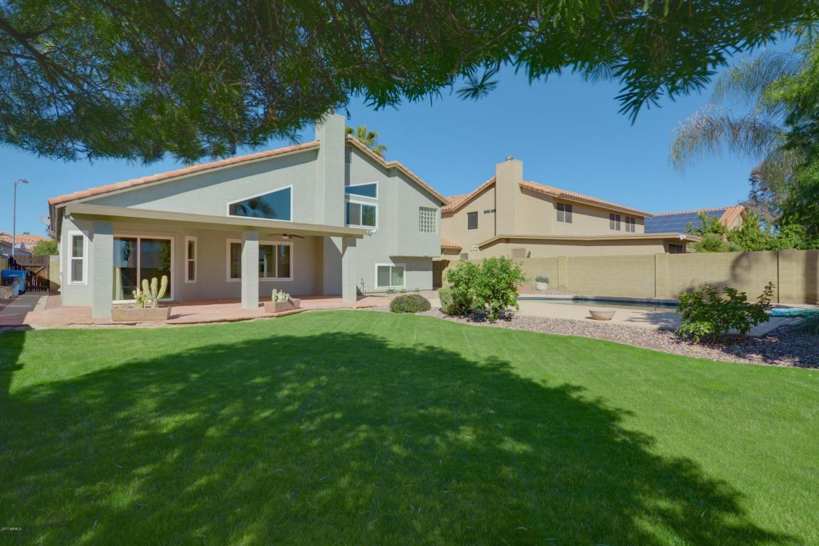 4523 E Michelle Dr, Phoenix, AZ 85032 photo 4