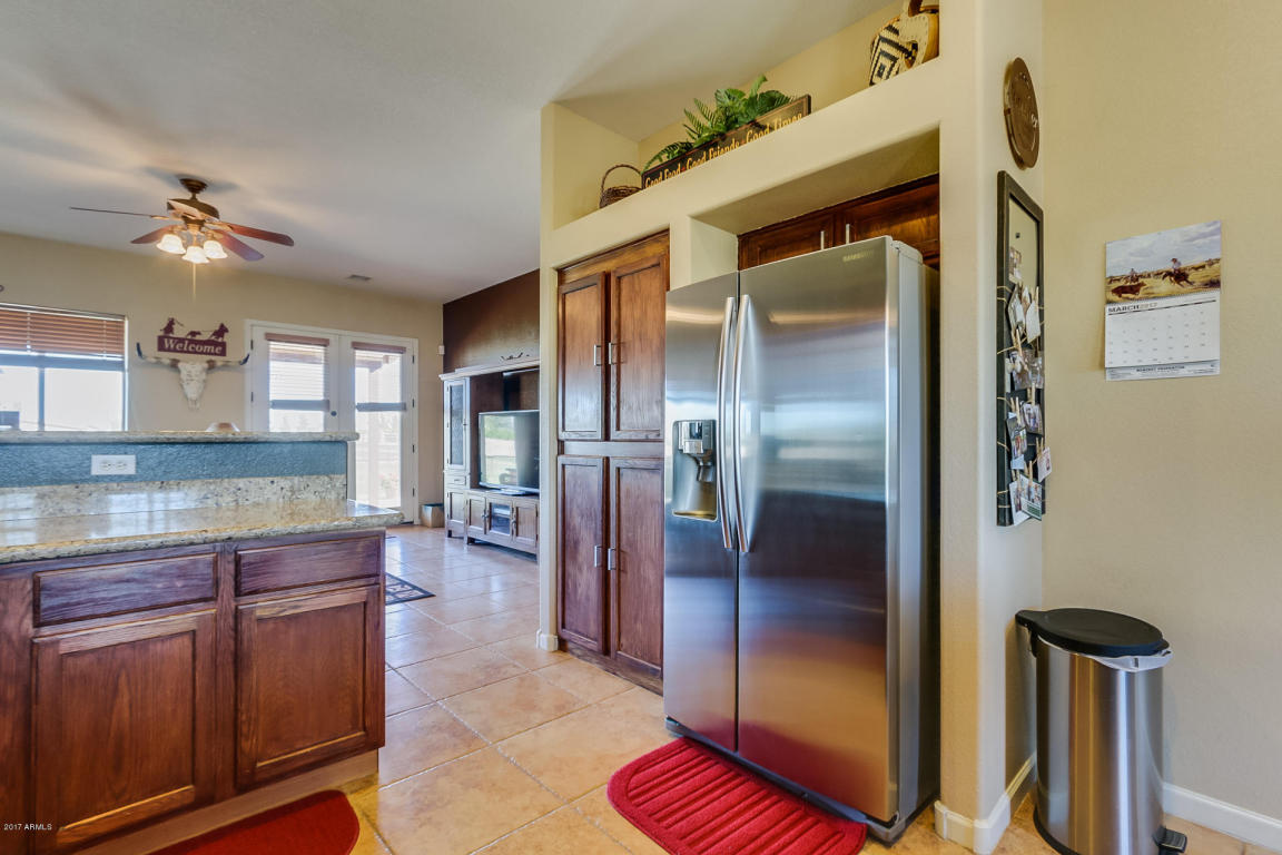 1128 E Lauren Ln, Coolidge, AZ 85128 photo 14