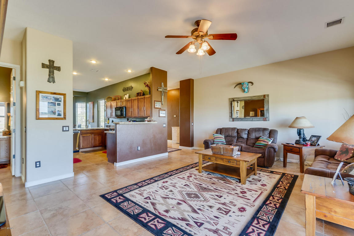 1128 E Lauren Ln, Coolidge, AZ 85128 photo 7