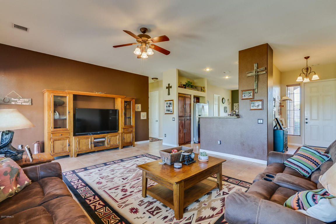 1128 E Lauren Ln, Coolidge, AZ 85128 photo 8
