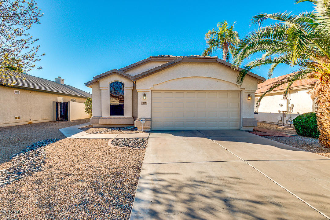 637 E Kyle Dr, Gilbert, AZ 85296 photo 1