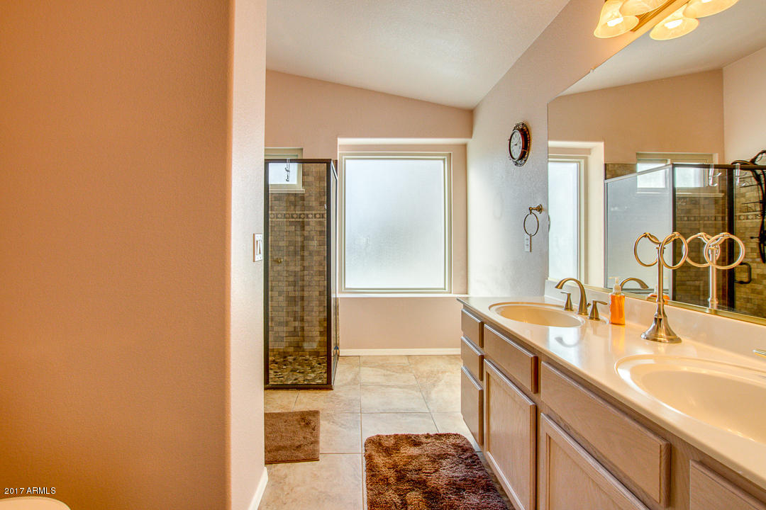 637 E Kyle Dr, Gilbert, AZ 85296 photo 23