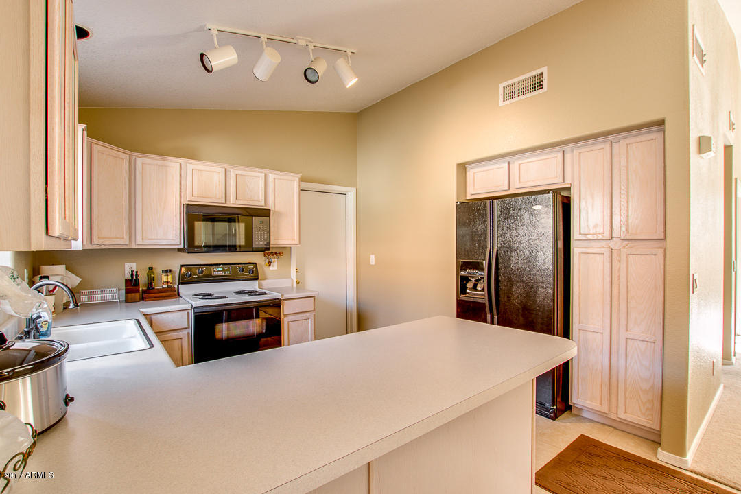 637 E Kyle Dr, Gilbert, AZ 85296 photo 14