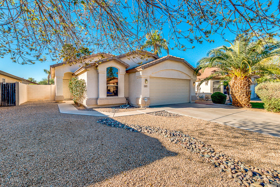 637 E Kyle Dr, Gilbert, AZ 85296 photo 2