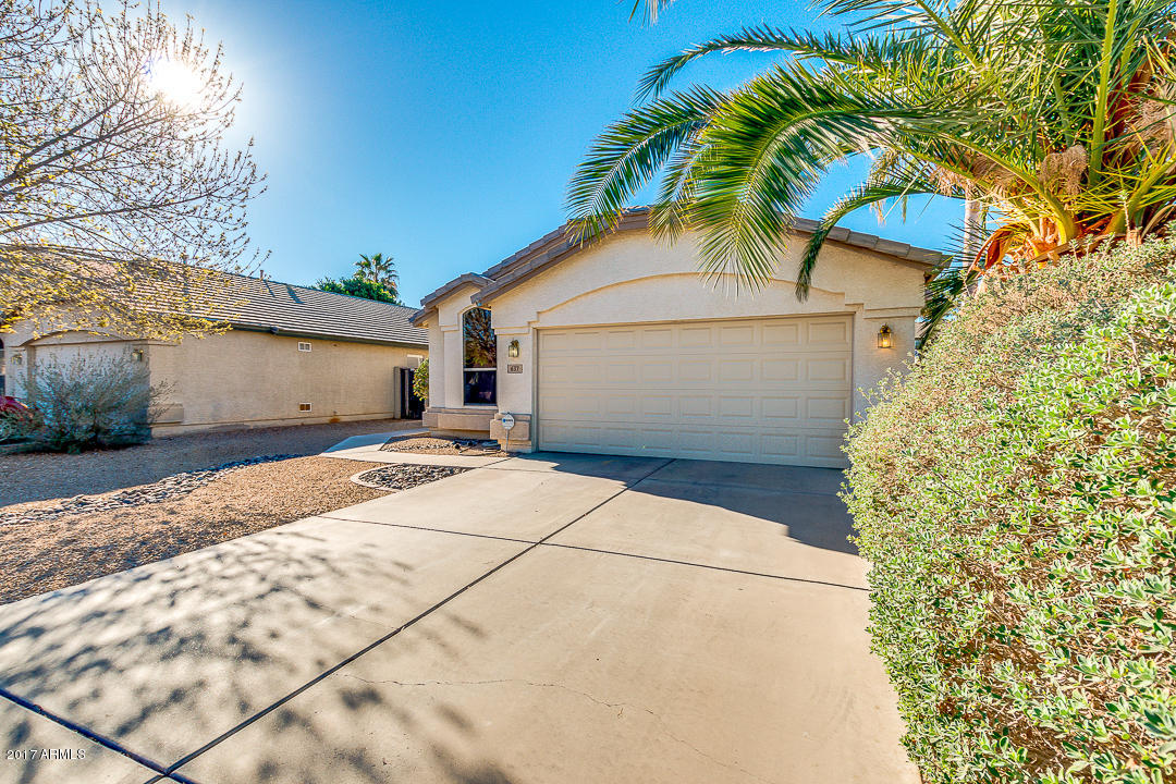 637 E Kyle Dr, Gilbert, AZ 85296 photo 3