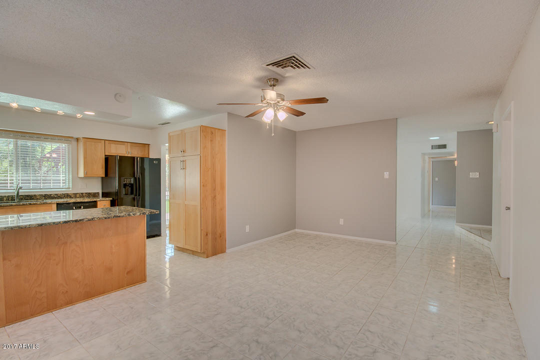 4029 E Hidalgo Ave, Phoenix, AZ 85040 photo 12