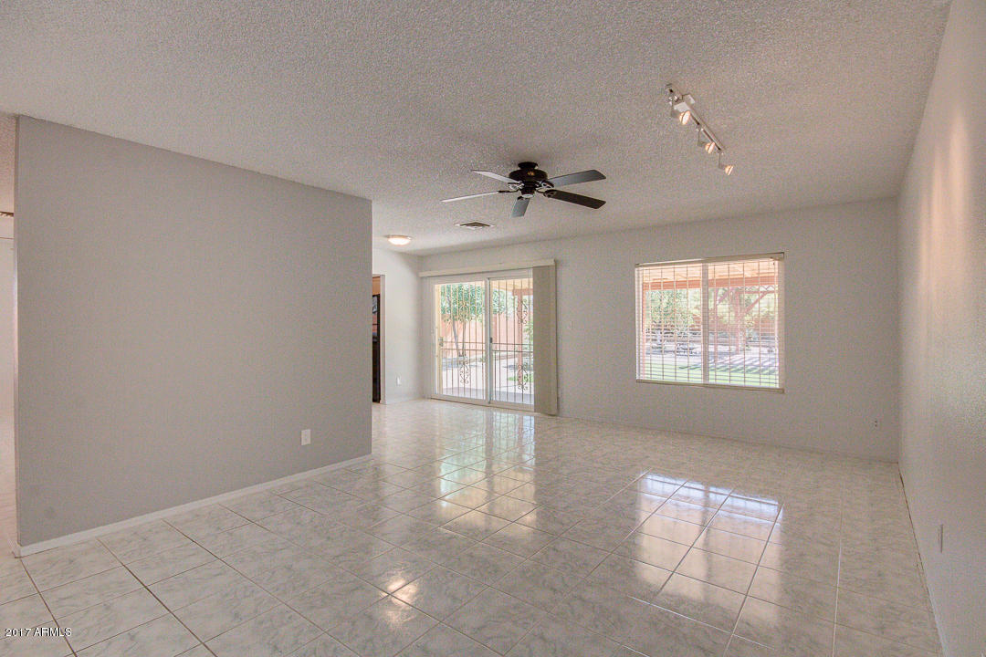 4029 E Hidalgo Ave, Phoenix, AZ 85040 photo 8