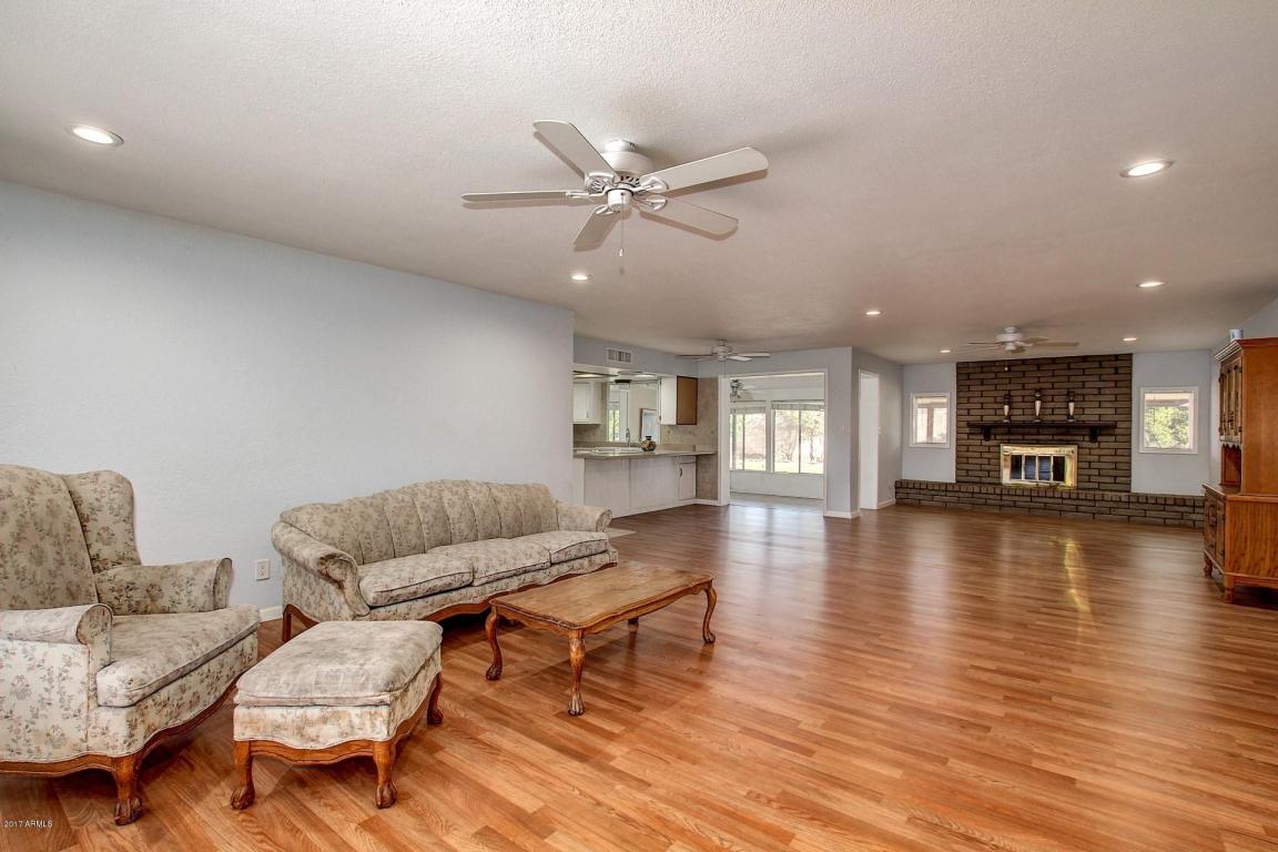 2440 E Adobe St, Mesa, AZ 85213 photo 2