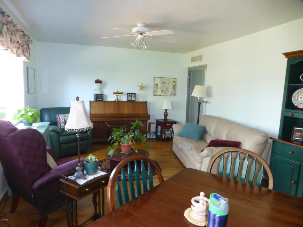 922 E Rovey Ave, Phoenix, AZ 85014 photo 2