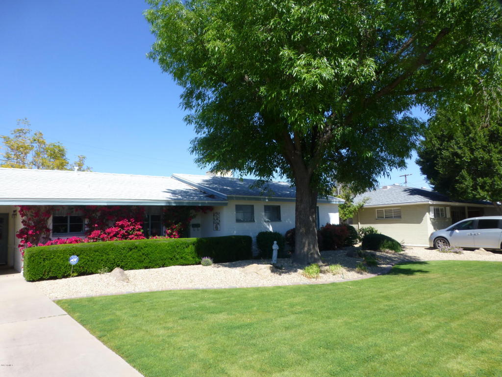 922 E Rovey Ave, Phoenix, AZ 85014 photo 1