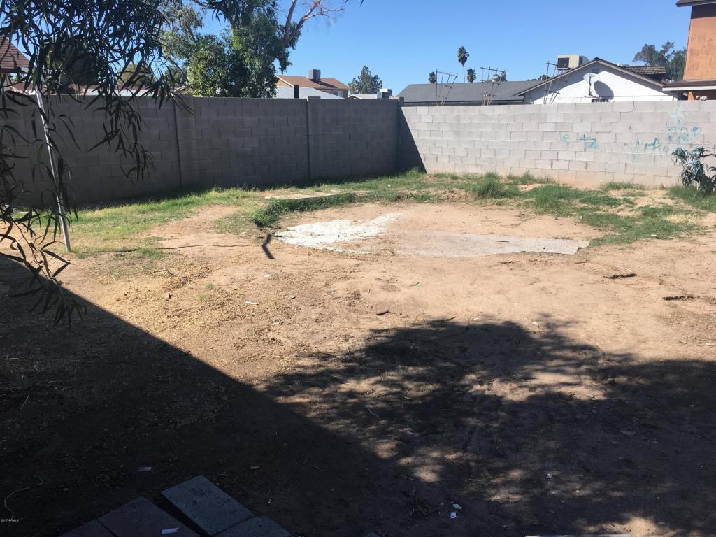 4216 E Vineyard Rd, Phoenix, AZ 85042 photo 2