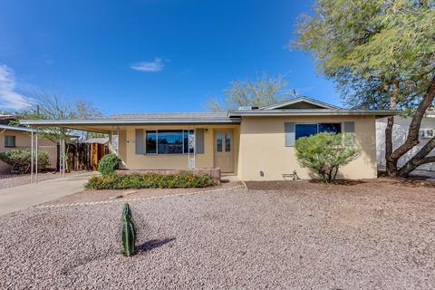 1336 S Lawther Dr, Apache Junction, AZ 85120 photo 1