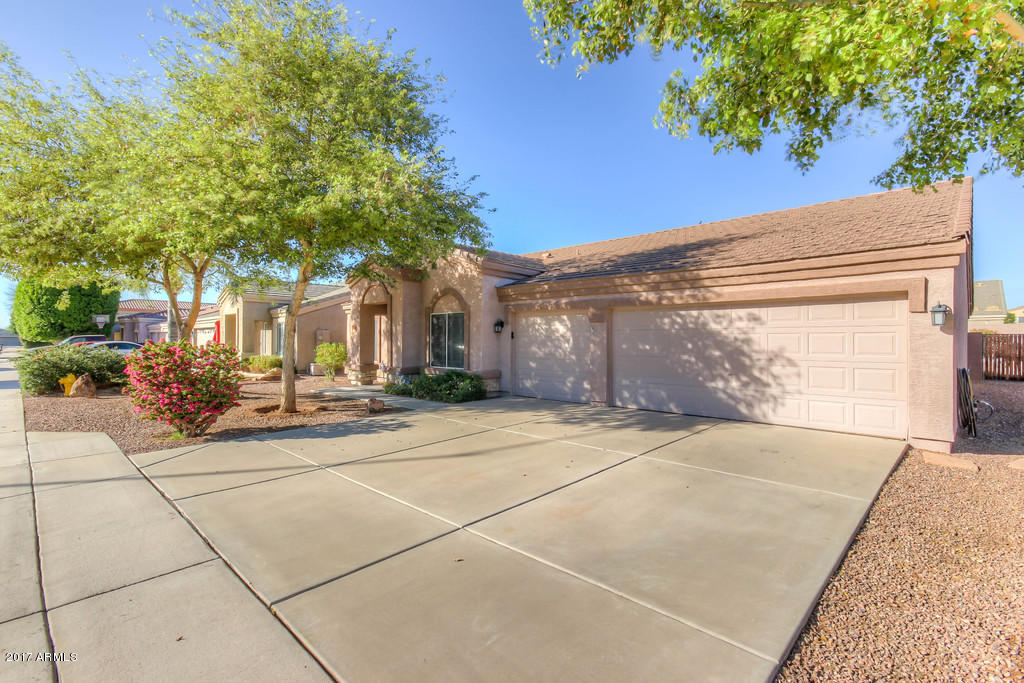 10460 E Diamond Ave, Mesa, AZ 85208 photo 1