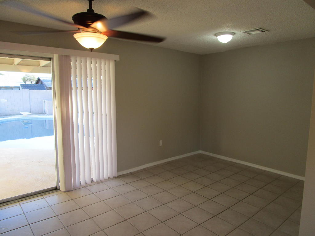 2031 W Aster Dr, Phoenix, AZ 85029 photo 11