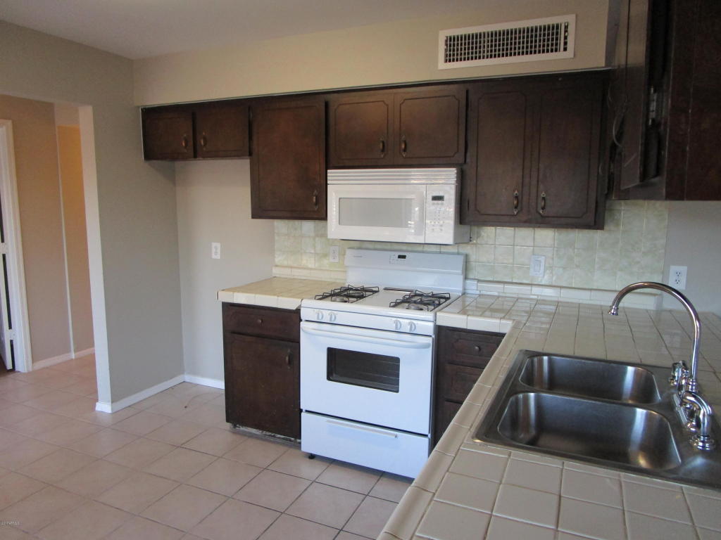 2031 W Aster Dr, Phoenix, AZ 85029 photo 7