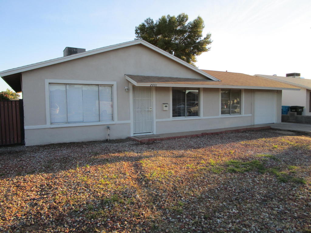 2031 W Aster Dr, Phoenix, AZ 85029 photo 1