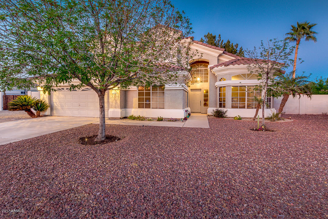 1279 S Vine Ct, Gilbert, AZ 85233 photo 2
