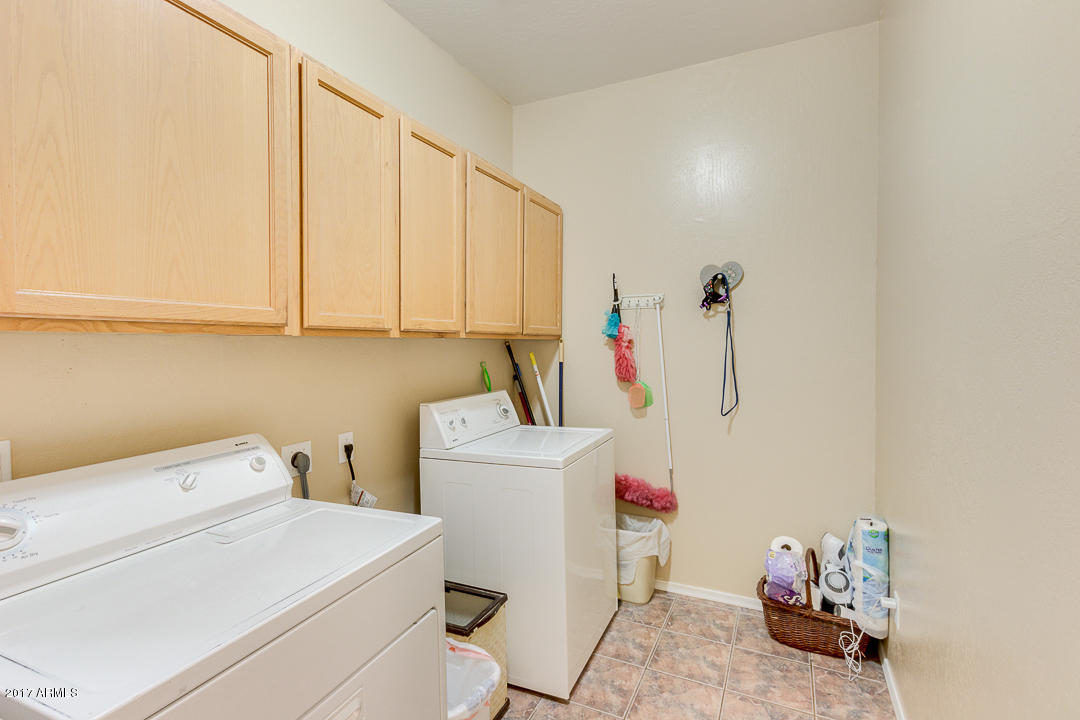 1279 S Vine Ct, Gilbert, AZ 85233 photo 25
