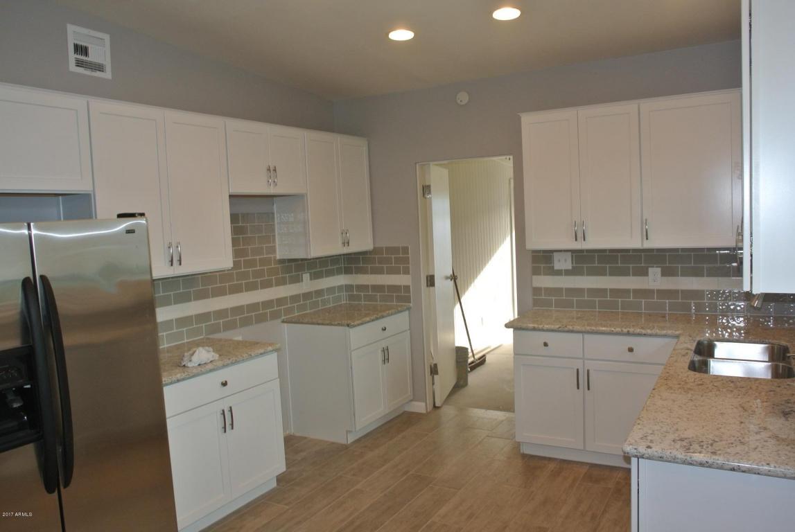 3624 E Paradise Dr, Phoenix, AZ 85028 photo 6