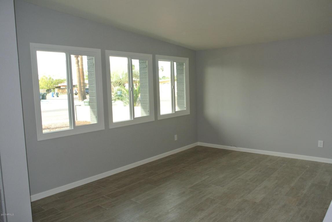 3624 E Paradise Dr, Phoenix, AZ 85028 photo 3