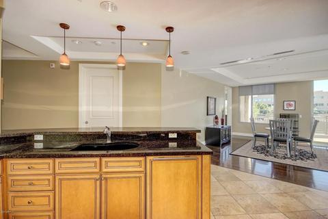 2211 E Camelback Rd #208, Phoenix, AZ 85016 photo 33