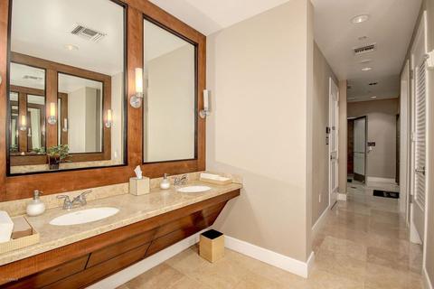 2211 E Camelback Rd #208, Phoenix, AZ 85016 photo 19