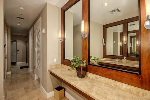 2211 E Camelback Rd #208, Phoenix, AZ 85016 photo 20