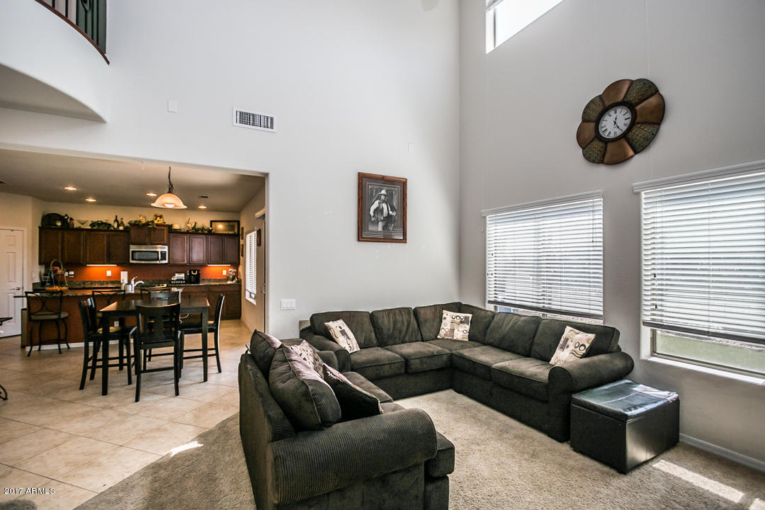 2233 W Davis Rd, Phoenix, AZ 85023 photo 5