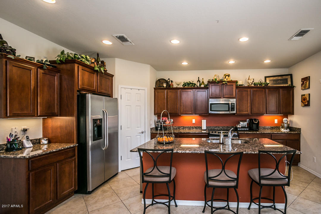 2233 W Davis Rd, Phoenix, AZ 85023 photo 7