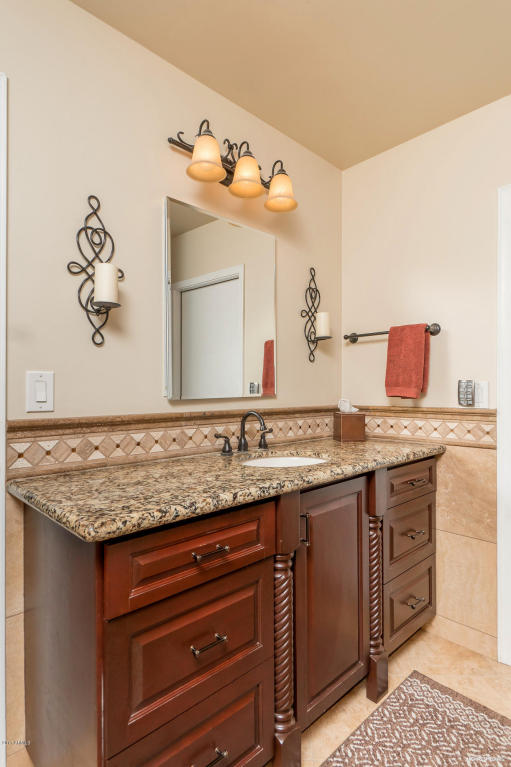 4002 E Hancock Dr, Phoenix, AZ 85028 photo 12