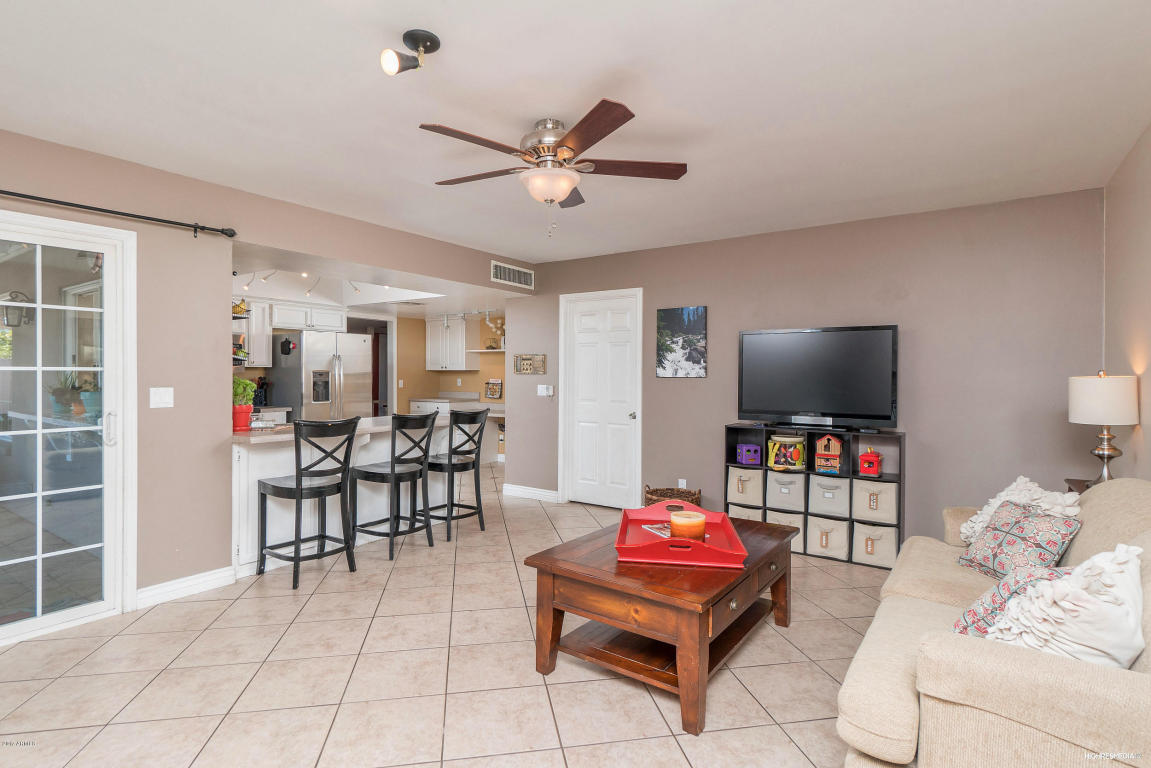 4002 E Hancock Dr, Phoenix, AZ 85028 photo 9