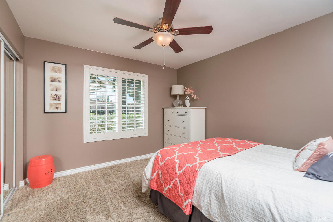 4002 E Hancock Dr, Phoenix, AZ 85028 photo 17