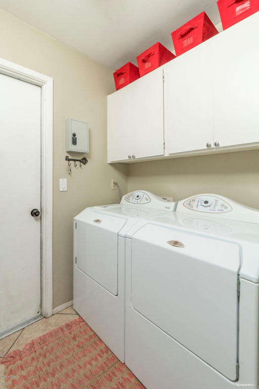 4002 E Hancock Dr, Phoenix, AZ 85028 photo 19
