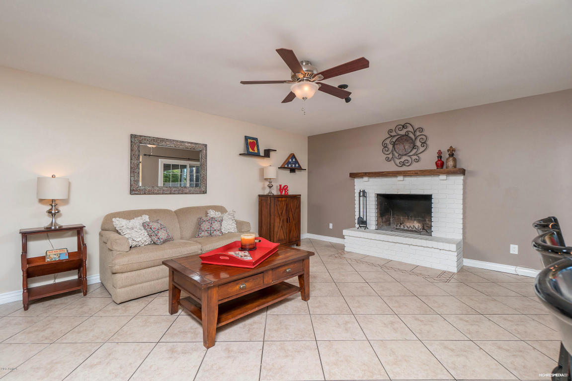 4002 E Hancock Dr, Phoenix, AZ 85028 photo 8