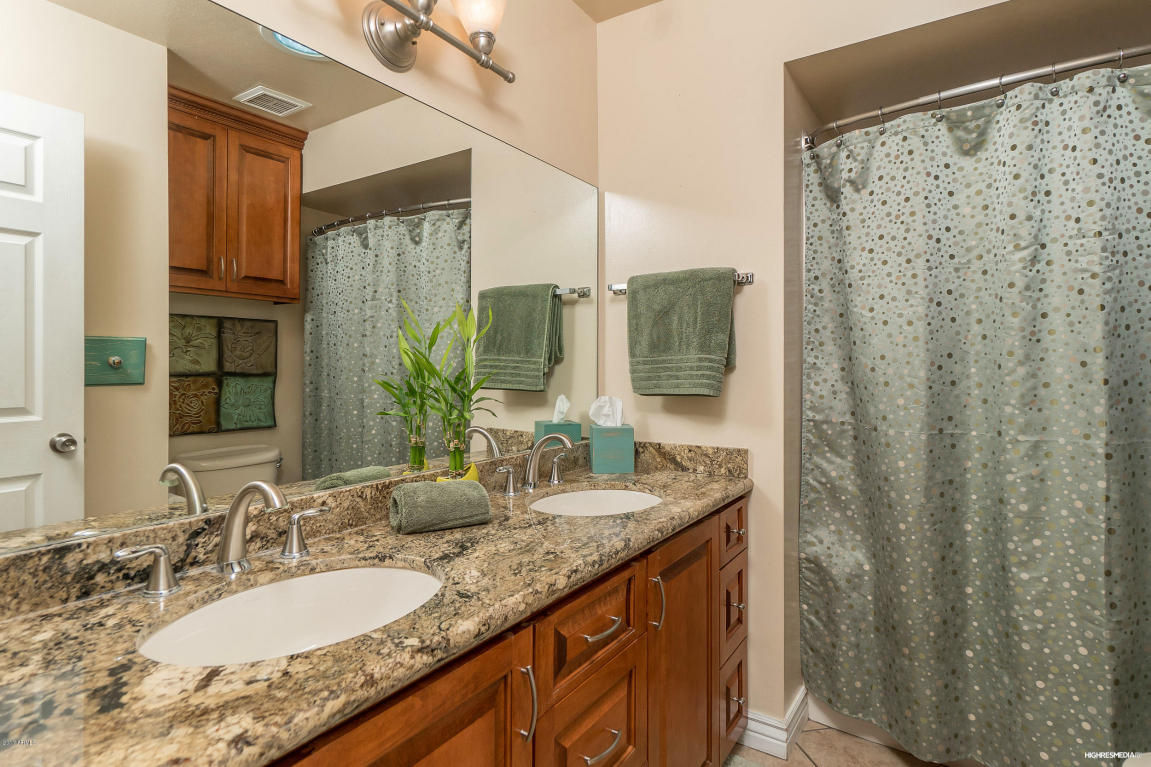 4002 E Hancock Dr, Phoenix, AZ 85028 photo 18