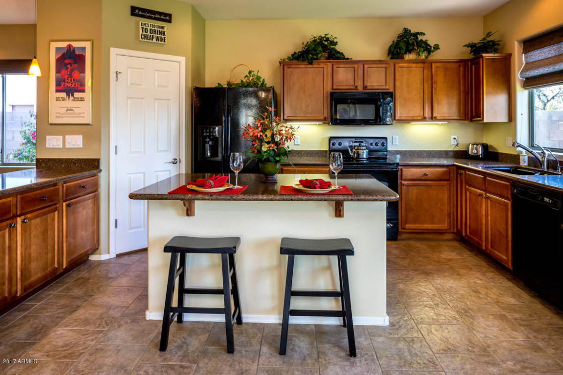3736 E Vallejo Dr, Gilbert, AZ 85298 photo 3