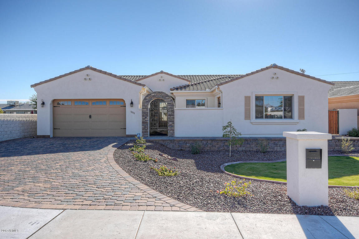 1823 E Palmaire Ave, Phoenix, AZ 85020 photo 1
