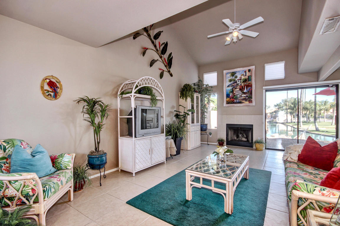 604 S Crows Nest Dr, Gilbert, AZ 85233 photo 3