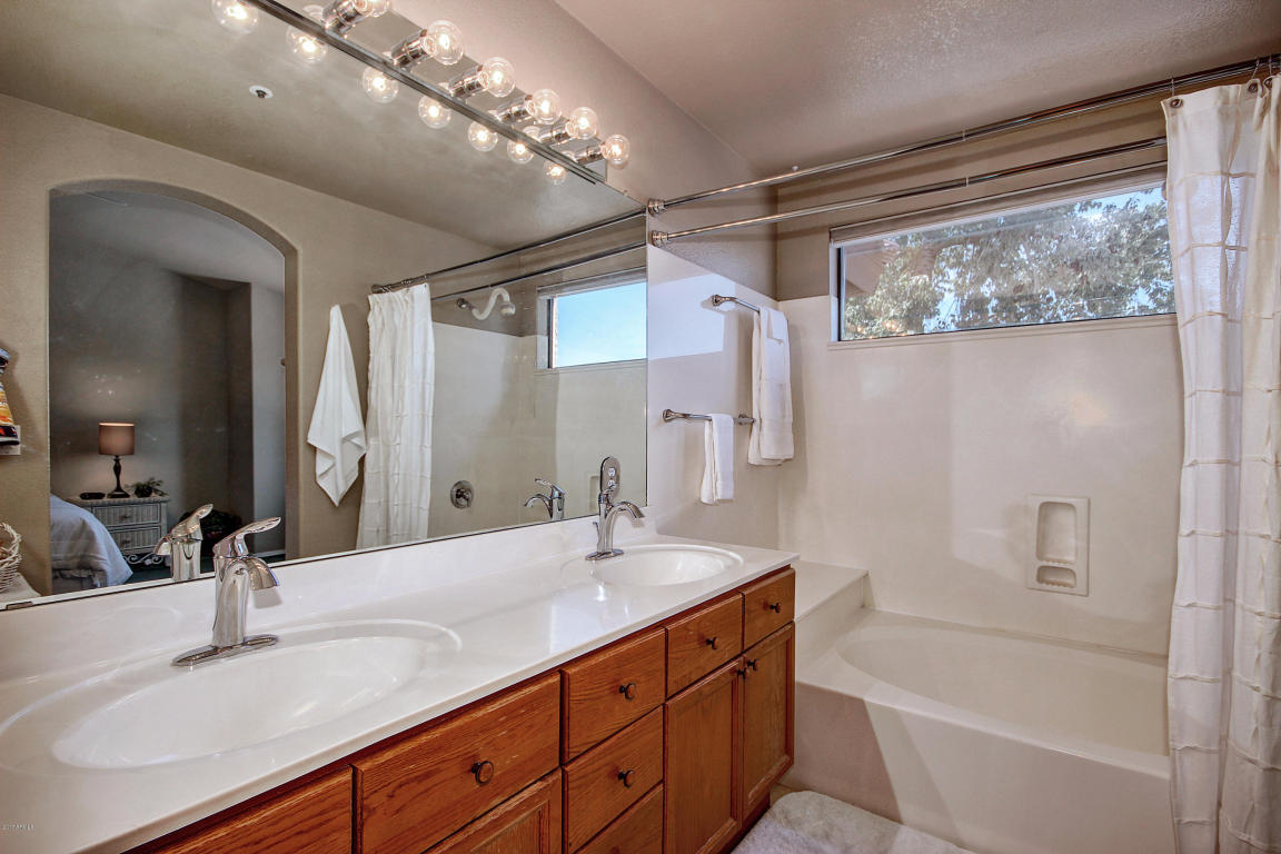 604 S Crows Nest Dr, Gilbert, AZ 85233 photo 22