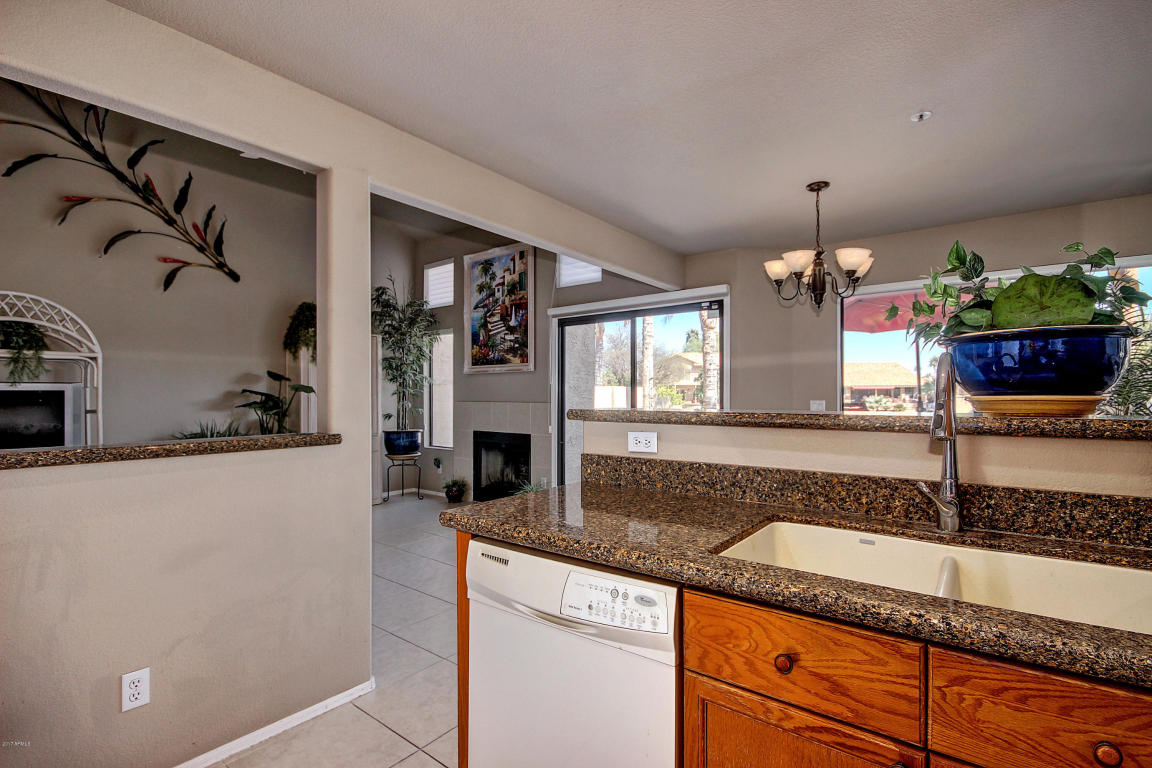 604 S Crows Nest Dr, Gilbert, AZ 85233 photo 9