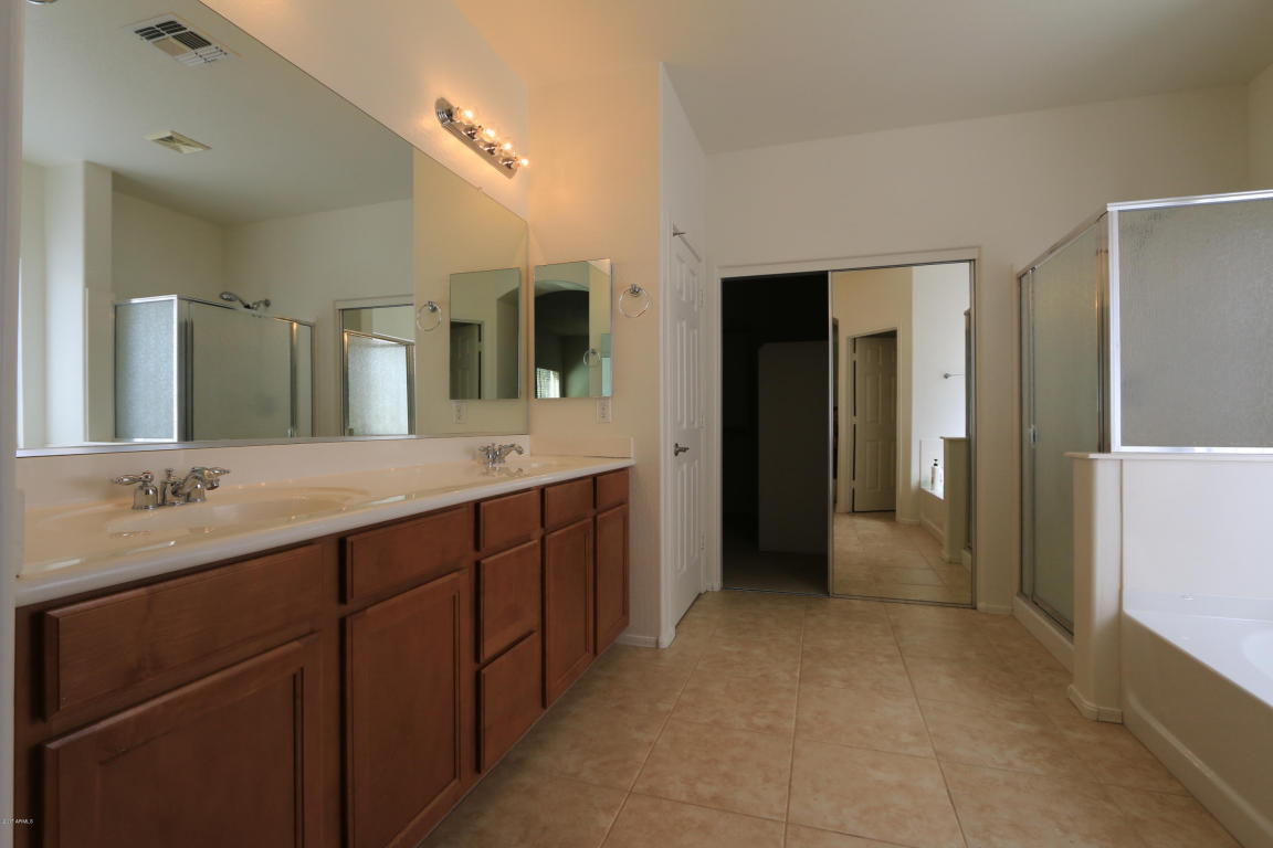 1441 E Lowell Ave, Gilbert, AZ 85295 photo 8