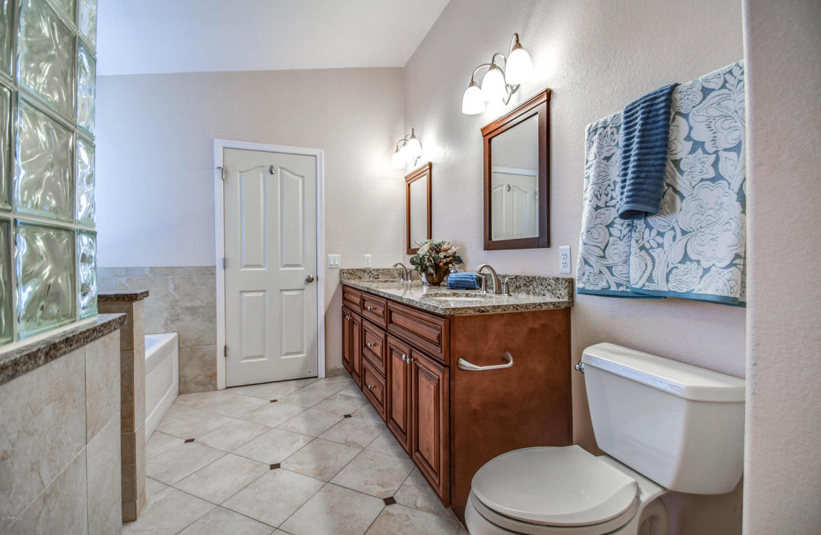 1240 E Sierra Madre Ave, Gilbert, AZ 85296 photo 29
