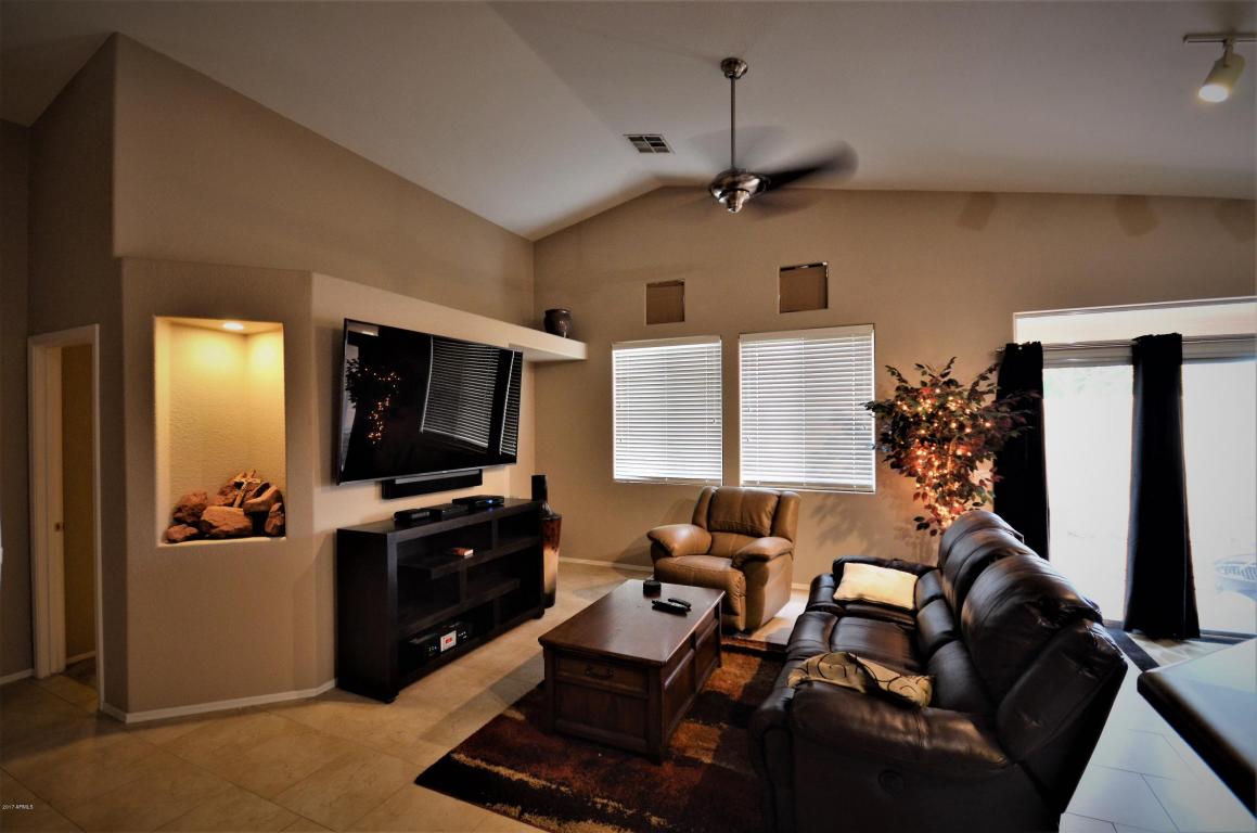 2233 S Harper --, Mesa, AZ 85209 photo 5